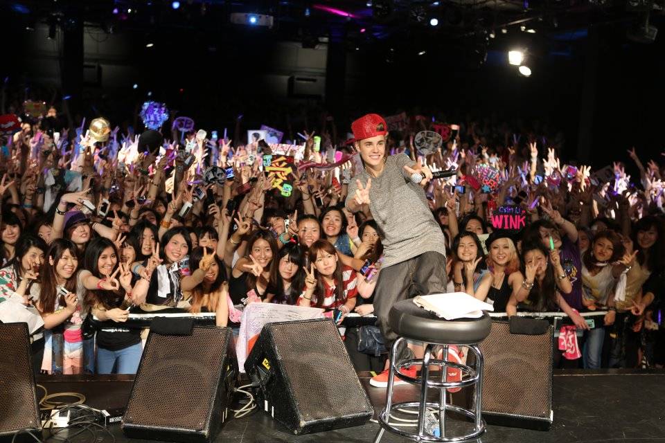 Justin Bieber em show no Jap&atilde;o, em 2013