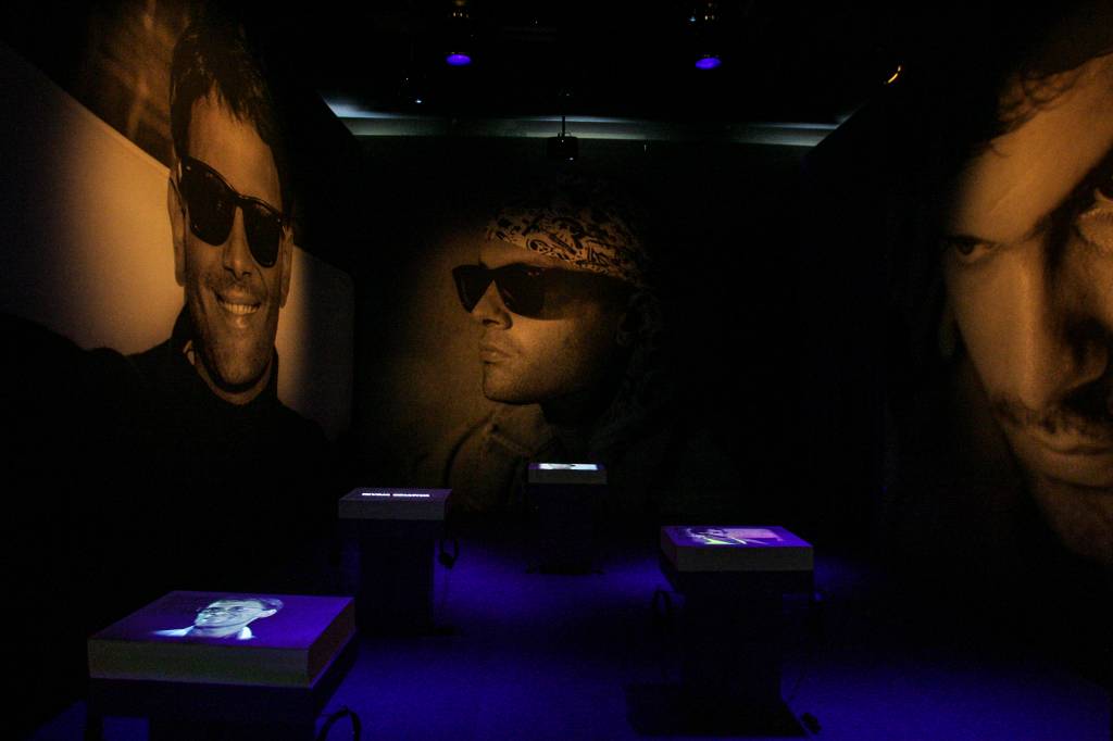 Mostra sobre Cazuza tem karaokê coletivo e objetos pessoais do cantor