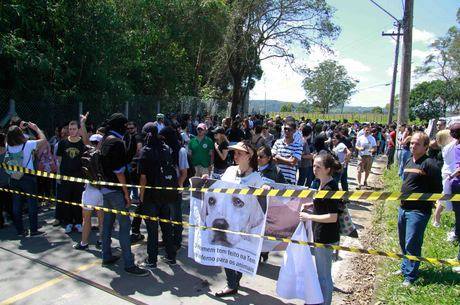 Manifestantes em São Roque