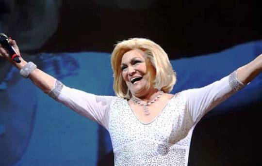 Hebe Camargo &eacute; homenageada no Pr&ecirc;mio Claudia de 2011