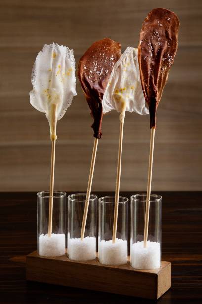 Tête à Tête: pirulitos de chocolate Tête à Tête: pirulitos de chocolate