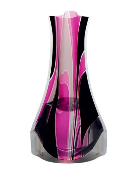 Vaso expansível, R$ 41,00. Presentes e Presentes, www.presentesepresentes.com.br.