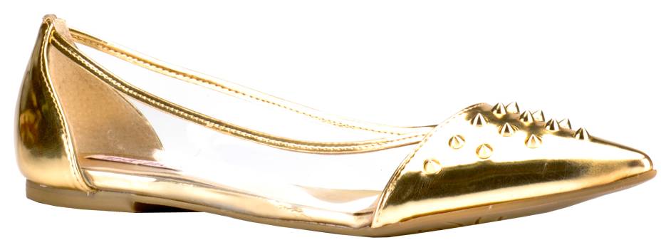 Sapatilha em vinil com couro metalizado e detalhe em spikes, R$ 219,90. Mya Haas, Av. Hélio Pellegrino, 743, Vila Nova Conceição, tel.: 5035-8990, www.myahaas.com.br.