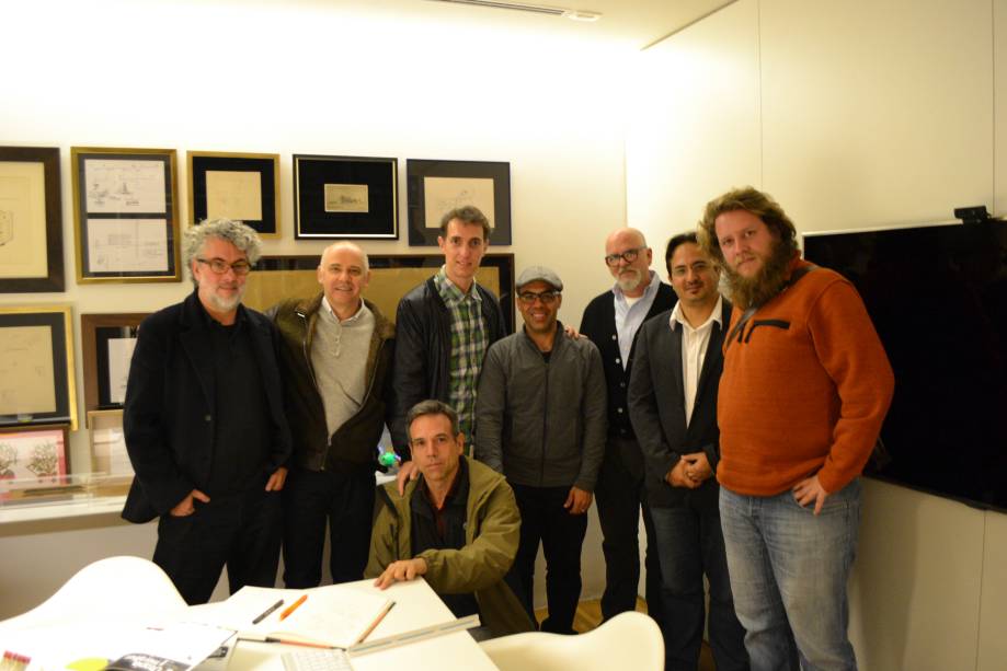 	Parte dos integrantes da associa&ccedil;&atilde;o (da esquerda para direita) com o vereador Police Neto: Marcio Kogan, Athos Comolatti, Felipe Morozini,Police Neto, Fernando Serapi&atilde;o, Daniel Guth e Paulo Von Poser