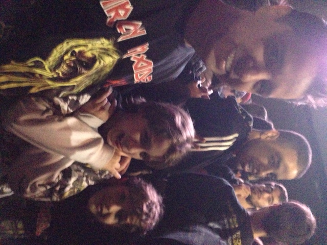 Em show do Iron Maiden, veteranos e herdeiros do rock se misturam