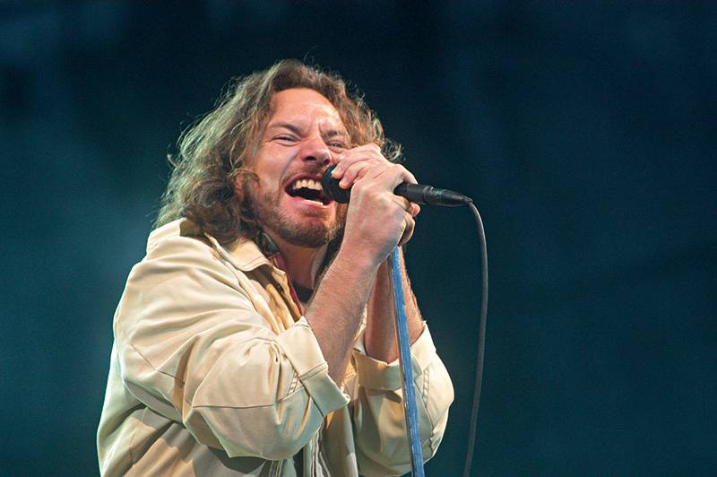 Eddie Vedder: ingressos para shows em São Paulo começam a ser vendidos