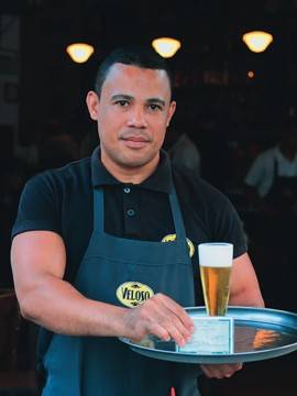 Comerciantes começam a se adaptar à lei antiálcool e aos seus exageros