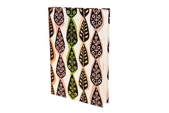 Caderno de anota&ccedil;&otilde;es, R$ 48,00. Casa 8, Shopping Cidade Jardim, tel.: 3552-8888, www.casa8.com.br.