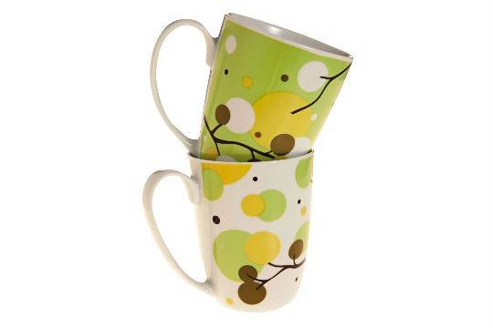 Canecas de porcelana, R$ 17,20 o par. Du Chap&eacute;u, Avenida Vautier, 455, Pari, tel.: 2126-5700.