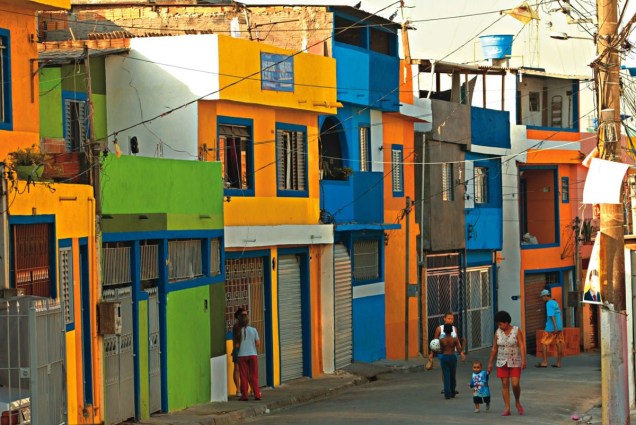 A comunidade de Heli&oacute;polis, na zona sul, tem &aacute;guas subterr&acirc;neas contaminadas por metais, benzeno e cloreto de vinila, entre outros.&nbsp;