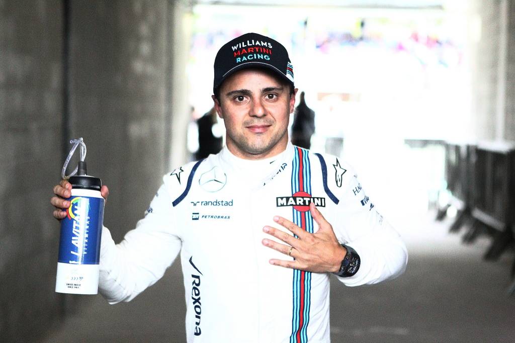 Retorno de Felipe Massa vira piada nas redes sociais