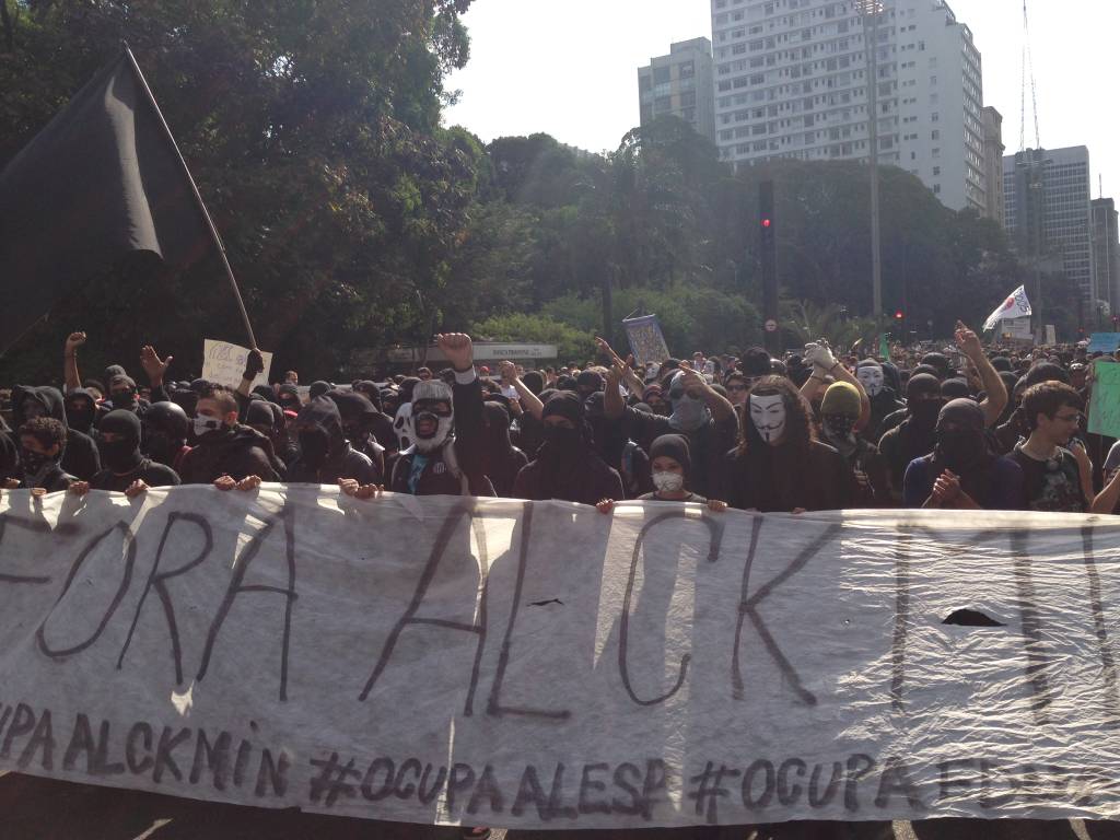 Manifestantes pediam a sa&iacute;da do Governador Geraldo Alckmin