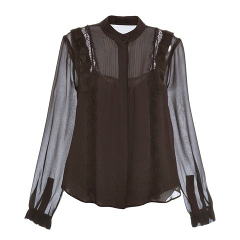 	Com grifes como Marc Jacobs e Isabel Marant nas araras, a multimarca NK Store est&aacute; liquidando algumas pe&ccedil;as importadas com at&eacute; 90% de desconto. A camisa de seda da Talienk, marca pr&oacute;pria da loja, sai de R$ 1 090,90 por R$ 545,45.&nbsp;