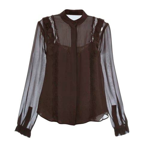 	Com grifes como Marc Jacobs e Isabel Marant nas araras, a multimarca NK Store est&aacute; liquidando algumas pe&ccedil;as importadas com at&eacute; 90% de desconto. A camisa de seda da Talienk, marca pr&oacute;pria da loja, sai de R$ 1 090,90 por R$ 545,45.&nbsp;