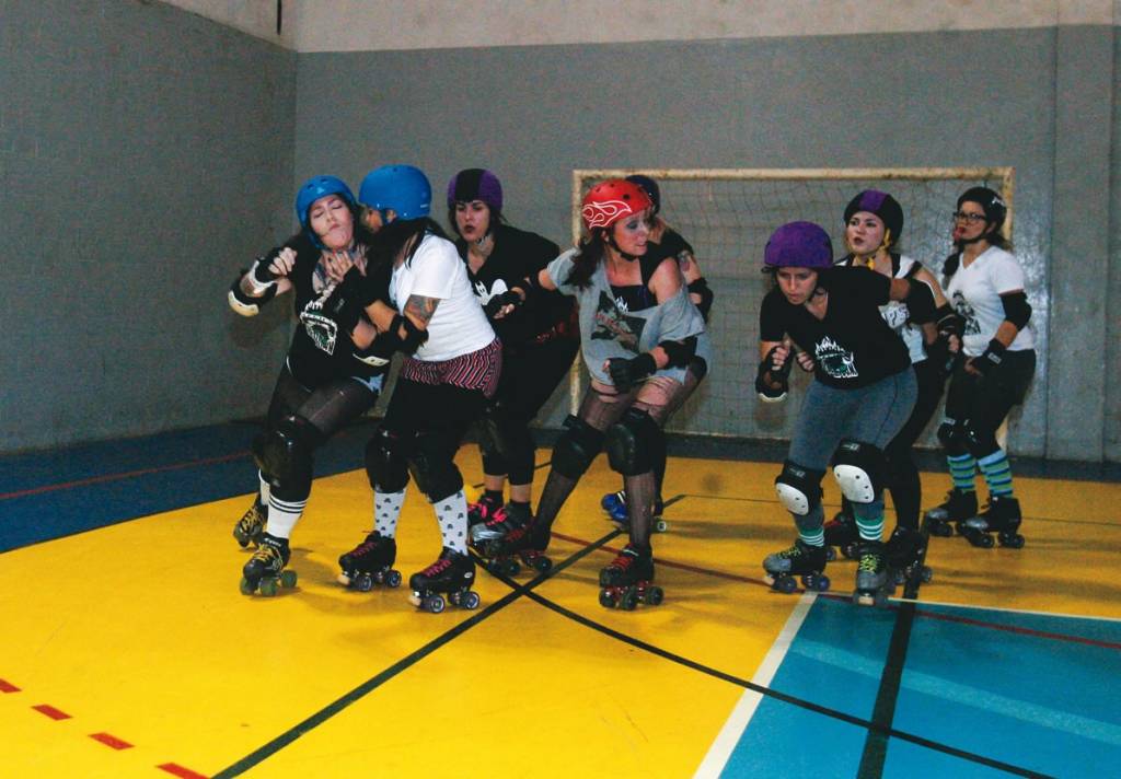 Roller Derby ganha primeiros times na capital