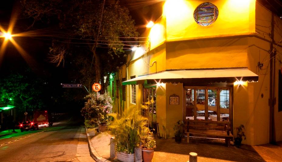 Casa comandada pela portuguesa Felicidade Bastos Casa comandada pela portuguesa Felicidade Bastos