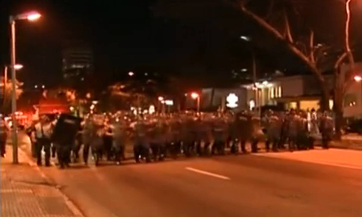protesto 30 julho policia