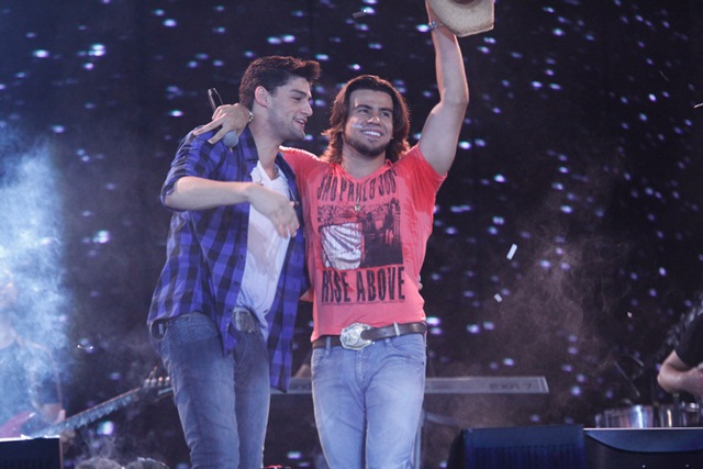 Munhoz e Mariano: dupla se apresenta Festa do Peão Barretos no dia 23 de agosto Munhoz e Mariano: dupla se apresenta Festa do Peão Barretos no dia 23 de agosto