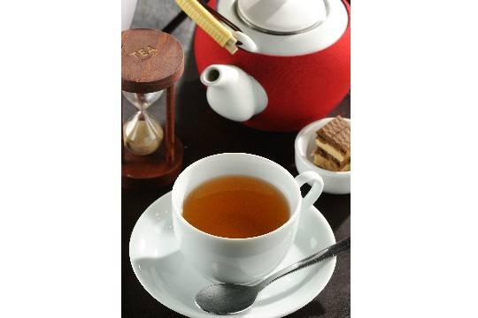 Indian chai, do Tea Connection: ch&aacute; preto darjeeling com gengibre, canela, cardamomo e pimenta vermelha, com ou sem leite