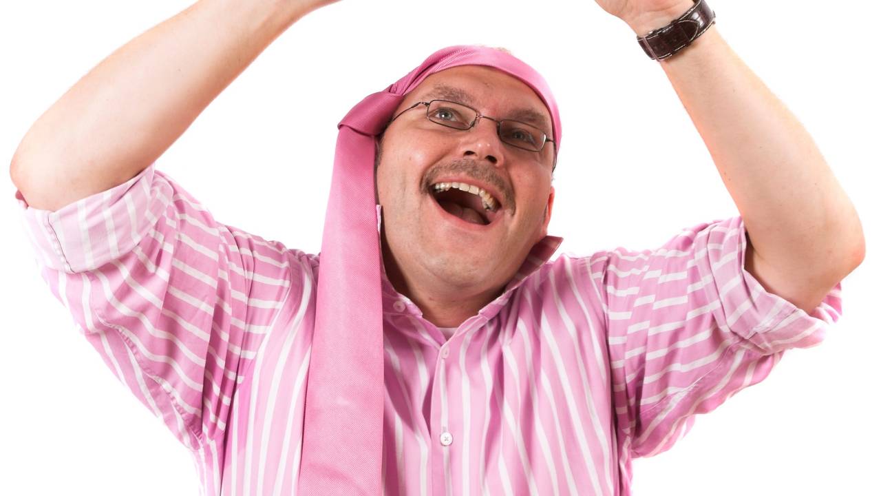 Gravata na cabeça - Thinkstock - Instagram