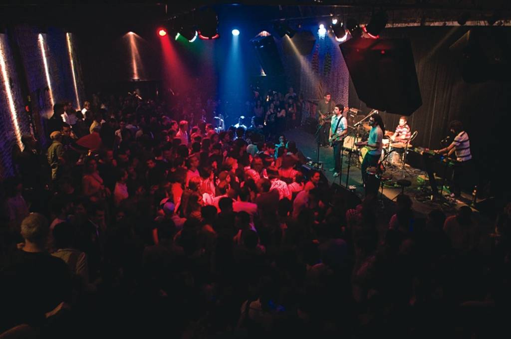 Uma família por trás dos shows