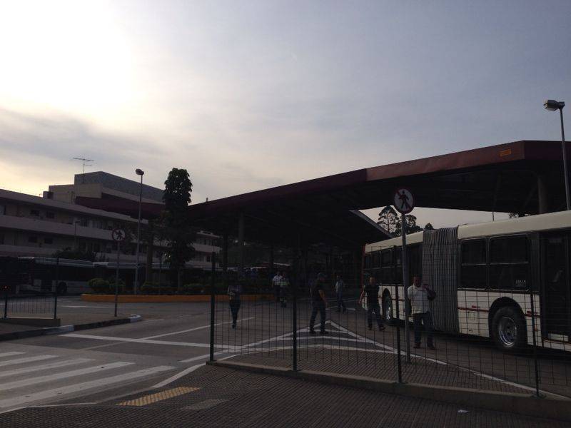 Acordo põe fim à greve dos motoristas e cobradores de ônibus