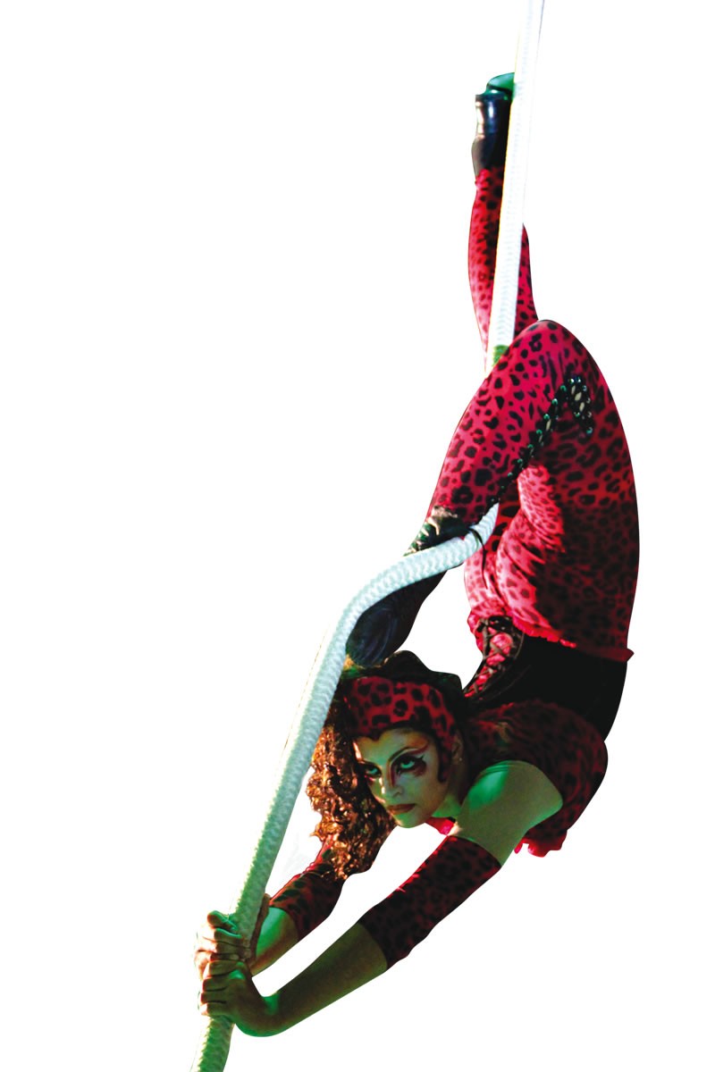 “Quyrey, uma Aventura na Selva” encanta a plateia com acrobacias