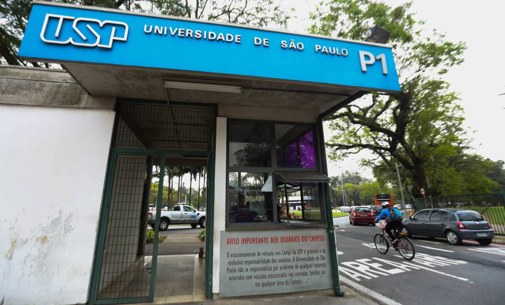 Funcionários da USP decidem entrar greve na quinta