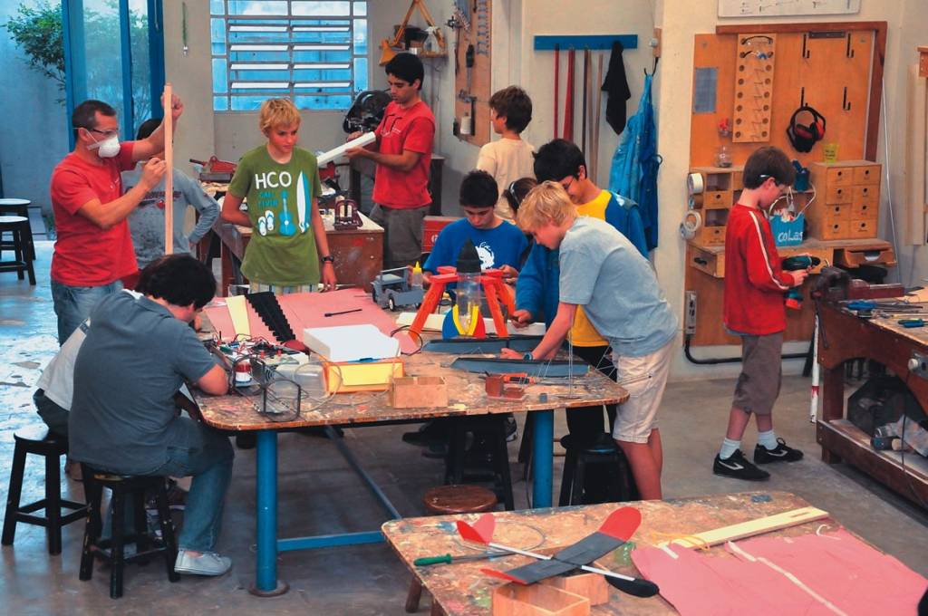 Férias educativas: ciência e tecnologia