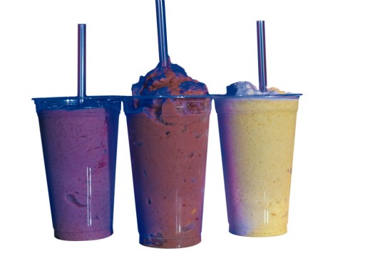 Smu Smoothie Bar prepara vitaminas com frozen yogurt e sorbet