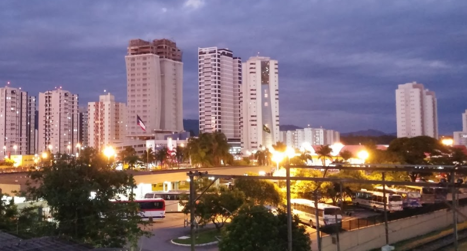 Após denúncia de pedofilia, homem é agredido em terminal rodoviário