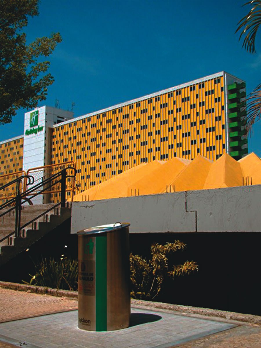 Lixo: prefeitura muda contrato de varrição e testa novas tecnologias