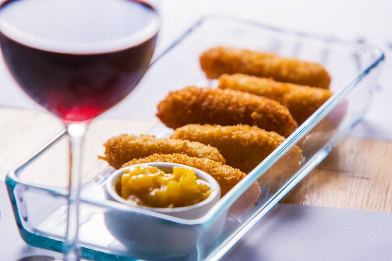 Quinze porções de bar por até 20 reais