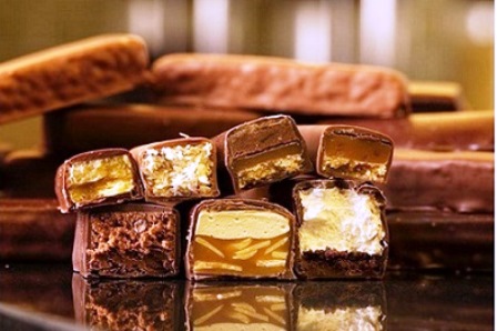 Chocolates, cookies e caramelos com uma boa dose de ousadia Chocolates, cookies e caramelos com uma boa dose de ousadia