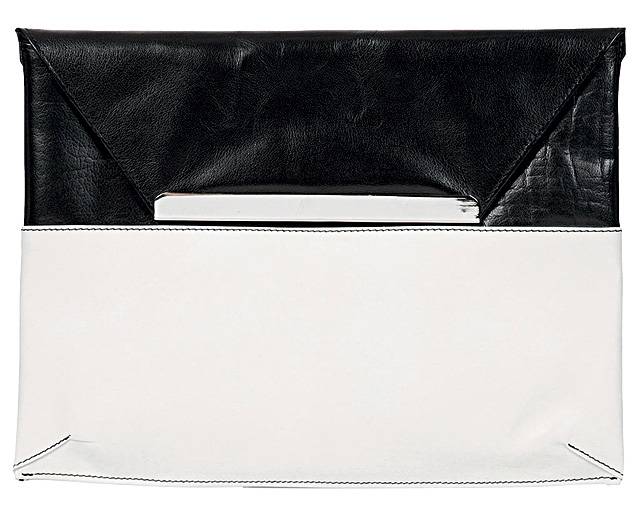 	Carteira. De couro, mede 24 por 33 cent&iacute;metros. R$ 189,00.Topshop, Shopping JK Iguatemi, tel.: 3152-6002