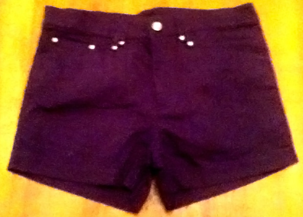 Short Gloria Coelho. Preço: R$ 15,00