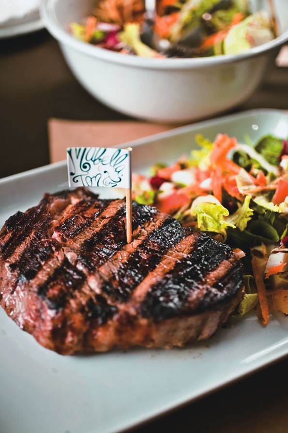 Mabella e Ton Ton Steak House continua a servir cortes de primeira