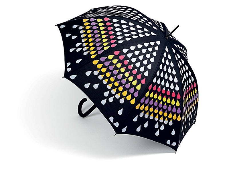 Camaleão. Em contato com a água, as gotas brancas ficam coloridas. R$ 79,90. Imaginarium, www.imaginarium.com.br. Camaleão. Em contato com a água, as gotas brancas ficam coloridas. R$ 79,90. Imaginarium, www.imaginarium.com.br.