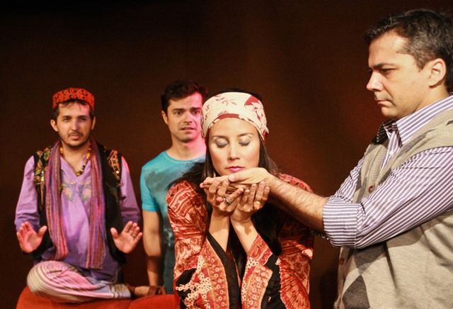 Temporada de ‘As Cinzas do Velho’ é interrompida com fechamento de teatro