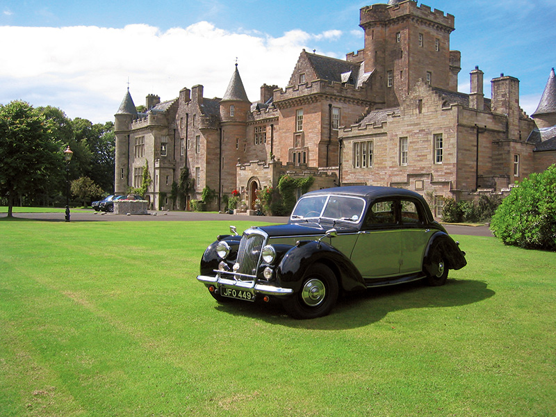 Castelo que pertenceu ao conde de Inchcape: modo de vida aristocrático do século XIX Castelo que pertenceu ao conde de Inchcape: modo de vida aristocrático do século XIX