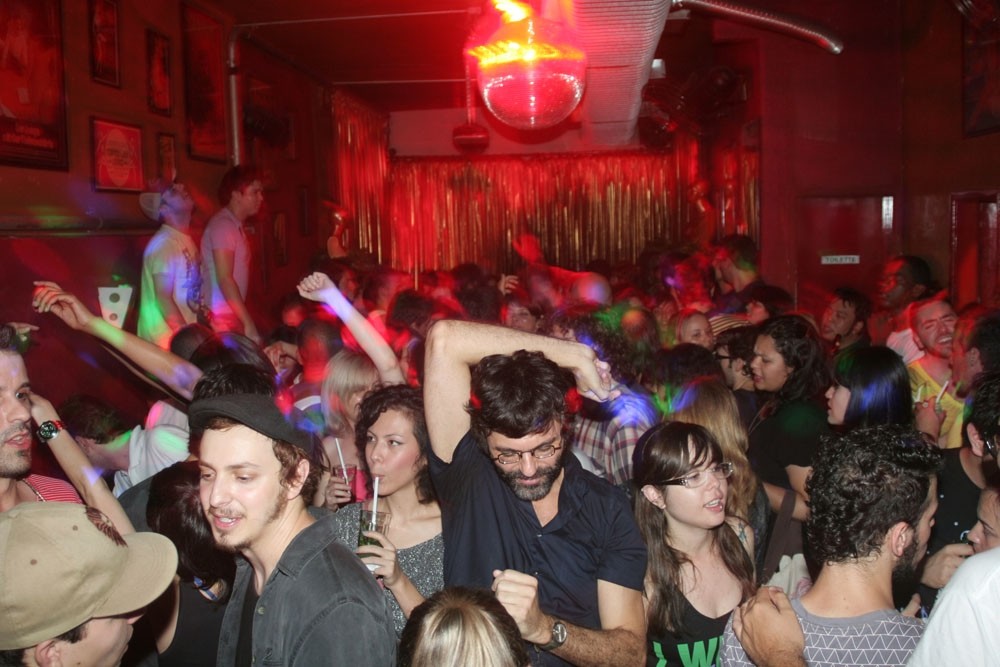 Balada Astronete anuncia fim das atividades