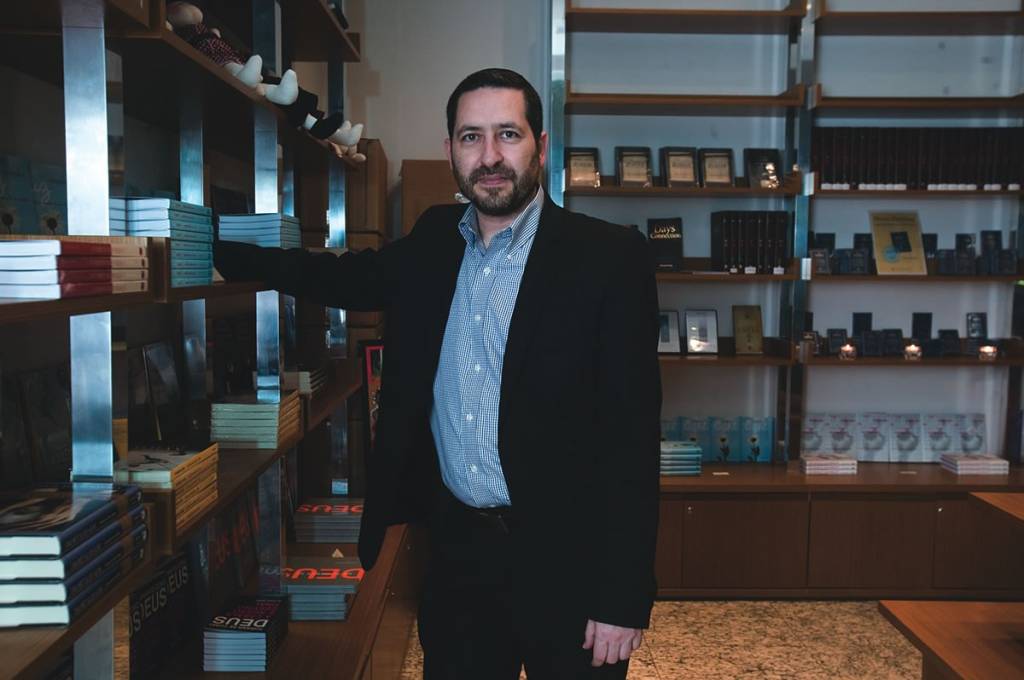 Cabala: o misticismo do momento