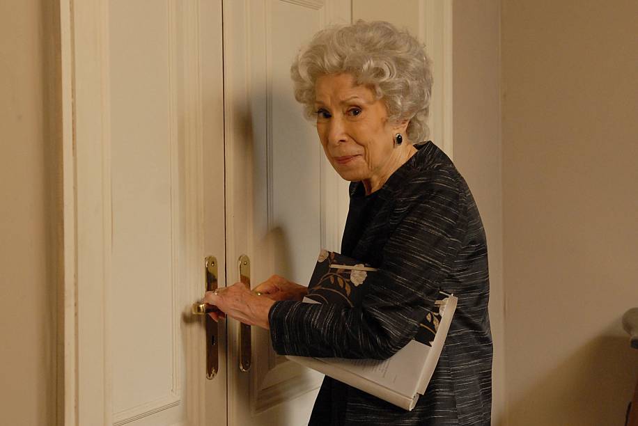 Em 2010: Cleyde Yáconis na novela Passione, da Rede Globo, como a sogra reclamona Brígida Em 2010: Cleyde Yáconis na novela Passione, da Rede Globo, como a sogra reclamona Brígida