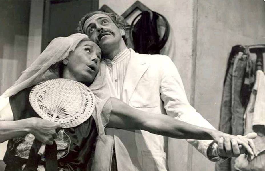 Cleyde Yáconis com ator não identificado Cleyde Yáconis com ator não identificado