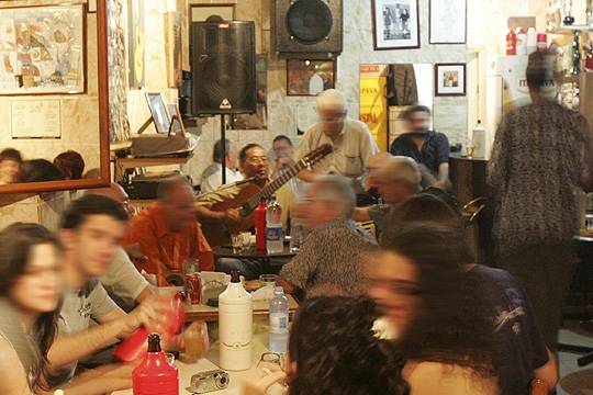 Dia do Choro inspira série de shows e agita redutos do gênero