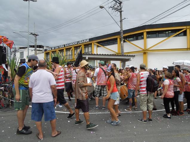 Ponto de encontro: a concentração ocorre no Centro Cultural Salvador Ligabue, no Largo da Matriz da Nossa Senhora do Ó Ponto de encontro: a concentração ocorre no Centro Cultural Salvador Ligabue, no Largo da Matriz da Nossa Senhora do Ó