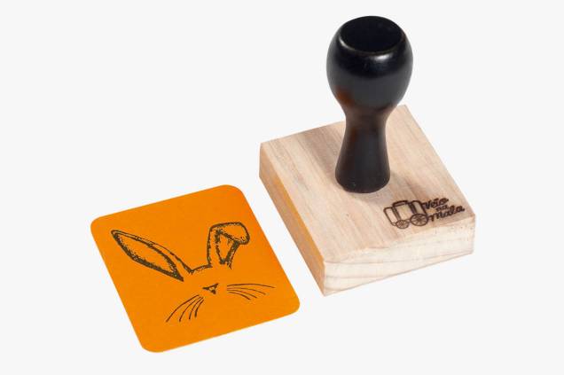 Carimbo com desenho de orelhas e bigode de coelho: R$ 24,90 Carimbo com desenho de orelhas e bigode de coelho: R$ 24,90