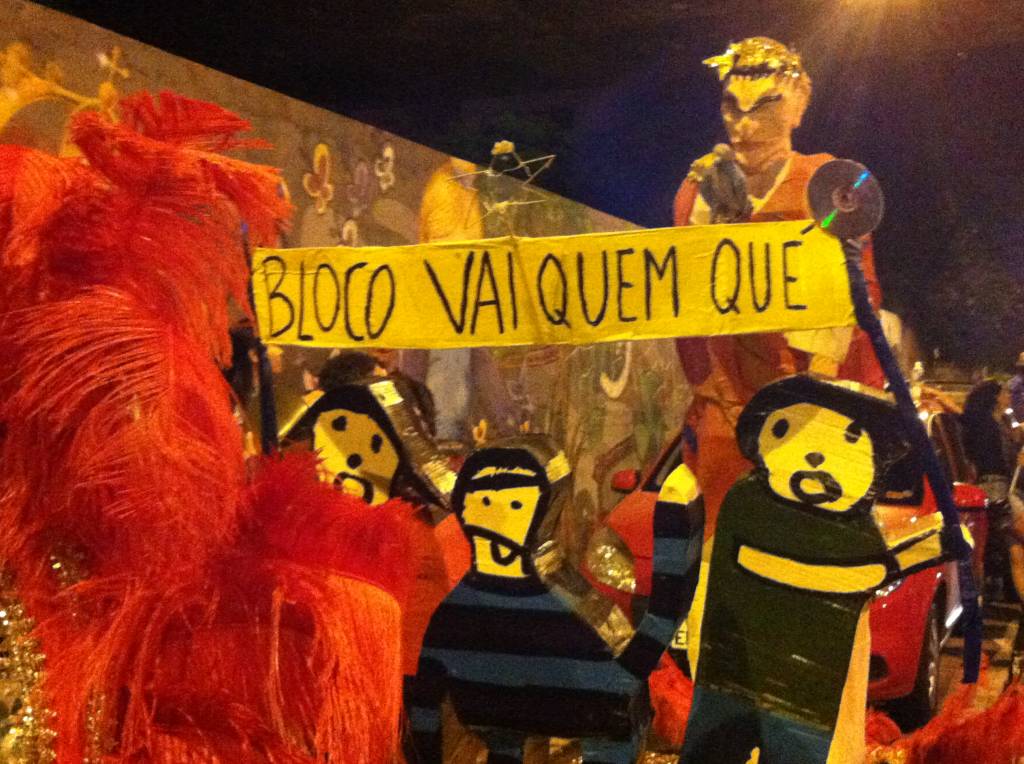 	Concentra&ccedil;&atilde;o do bloco Vai Quem Qu&eacute;, em Pinheiros - 9/2/2013