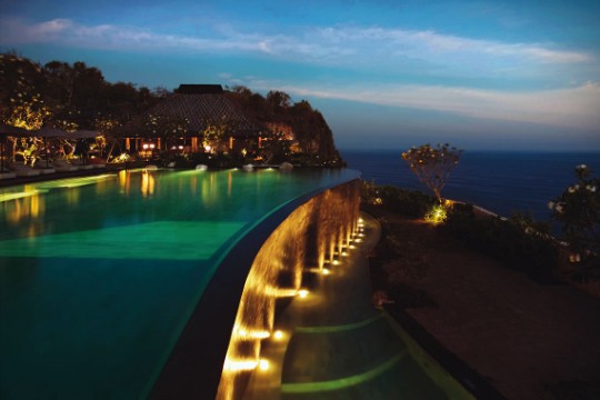 Piscina Bulgari Resort - 2213a