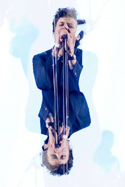 Passion Pit: show come&ccedil;ou protocolar, mas empolgou no final